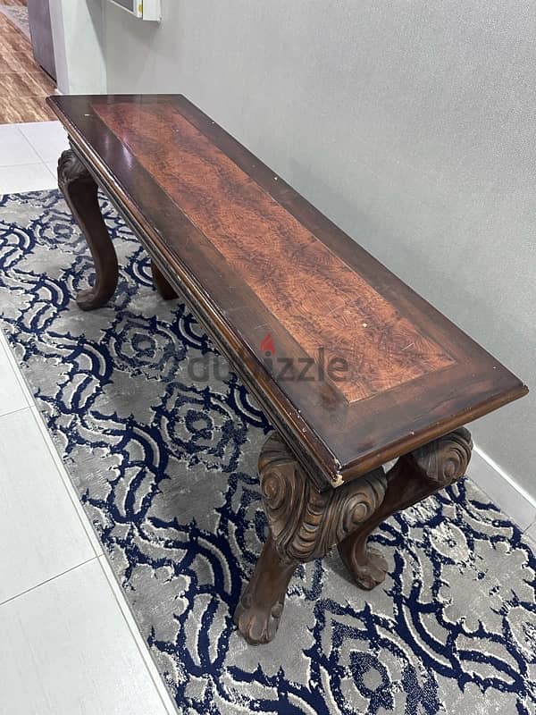 (36316143) Small Table for Sale 7BD only pick up from Riffa 1