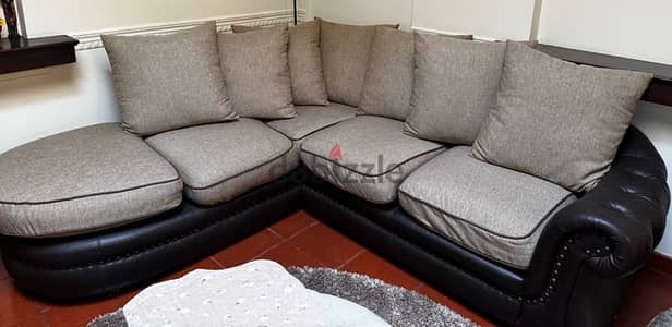 L shaped sofa - Reduced to bd 50