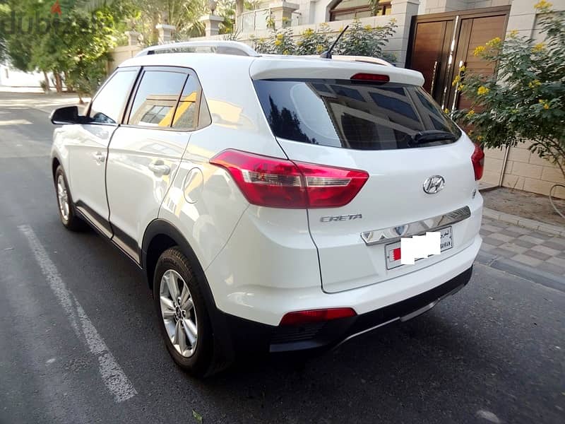 Hyundai Creta Very Neat Clean Suv For sale! 7