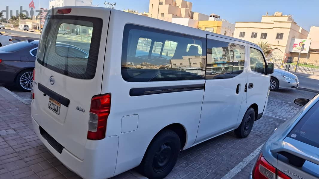 Nissan Urvan 2015 350 1