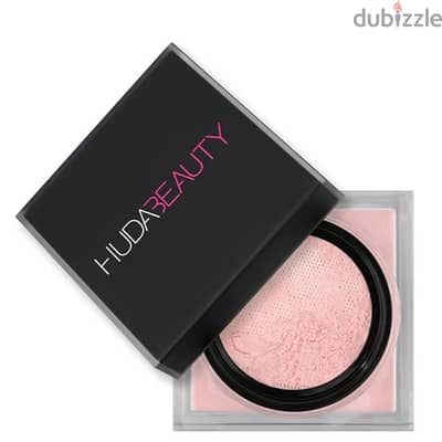 Huda Beauty loose powder