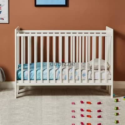 new brand foldable cot Gwen white