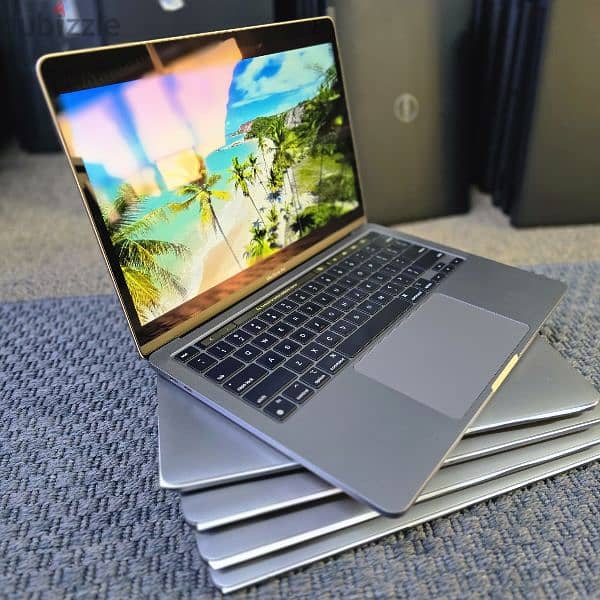 Apple MacBook Pro 2022 M2 3