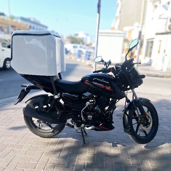 pulsar 150 1