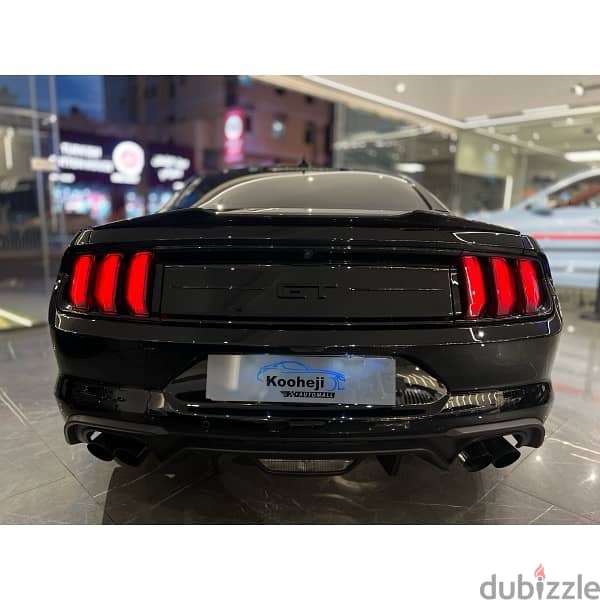 Ford Mustang 2020 5