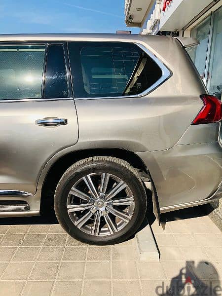 لكزس LX 570 2016 Lexus 0