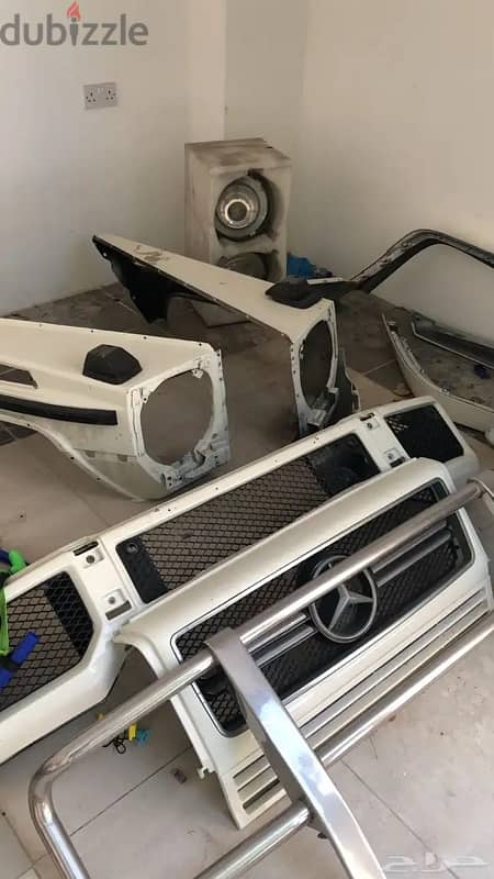 g wagon body and light spare parts 0