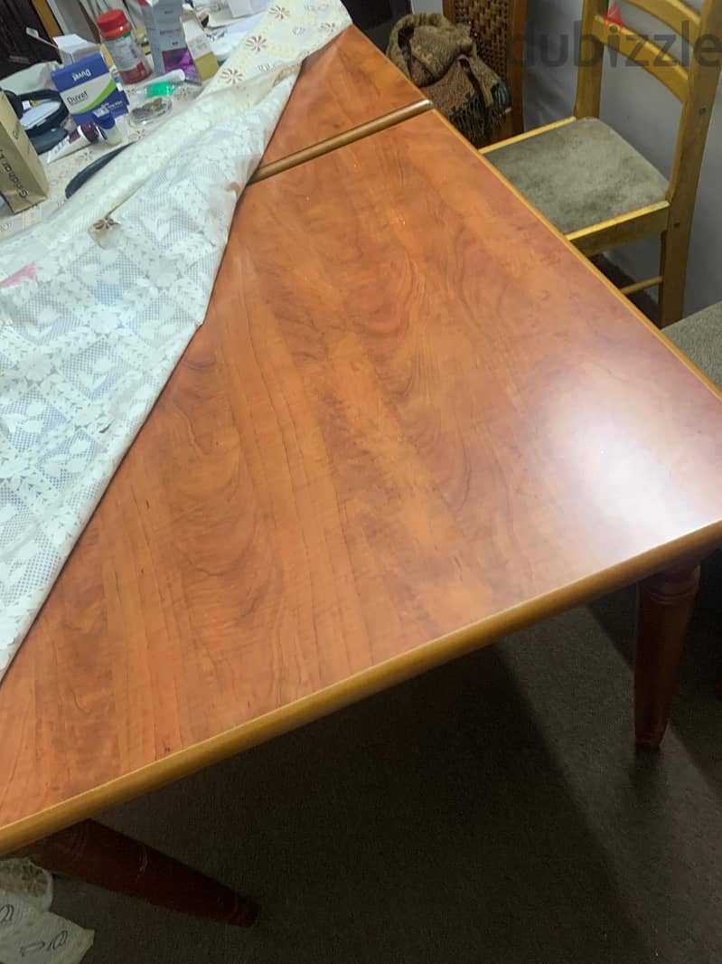 Used Furniture in mint Condition 0