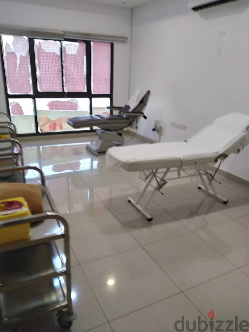 للإيجار مكتب تجاري أو عيادةSpace area for rent (office or Clinic) 6