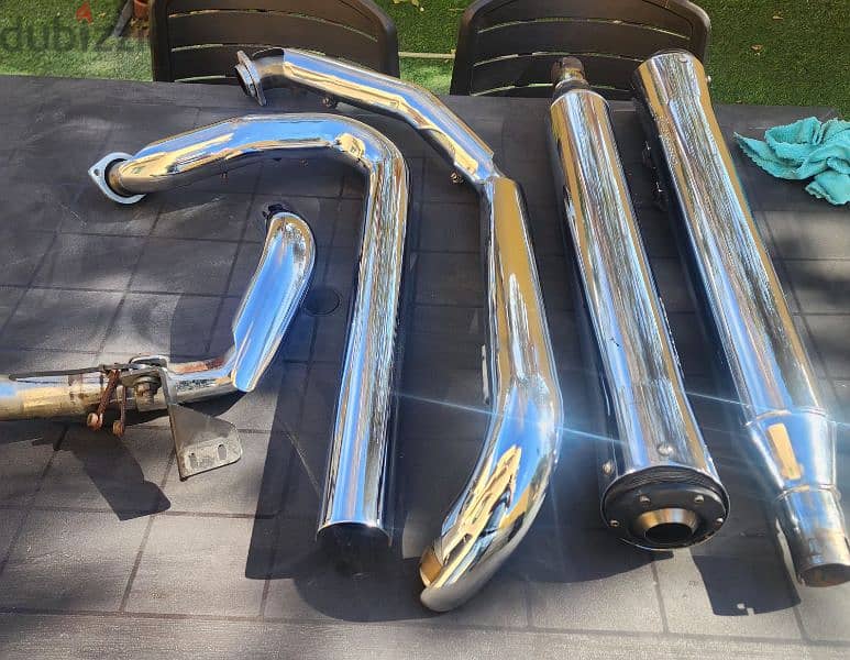 True dual headers with secrimng mufflers 0