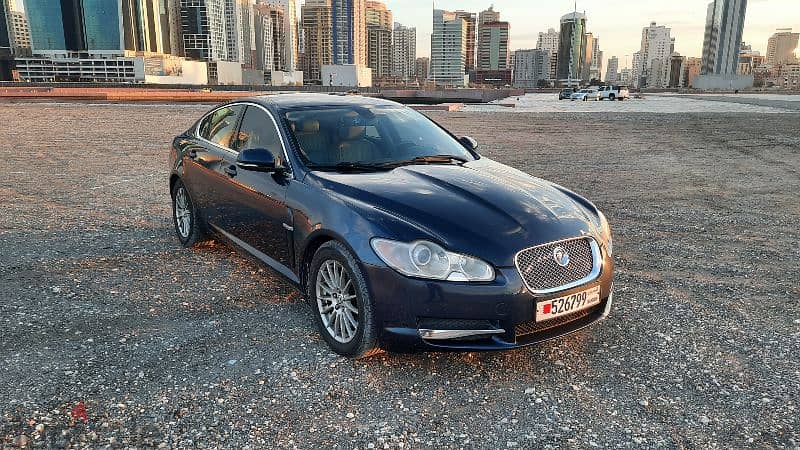 Jaguar XF 2011,Full Option V6, 3.0cc, Excellent Condition 2