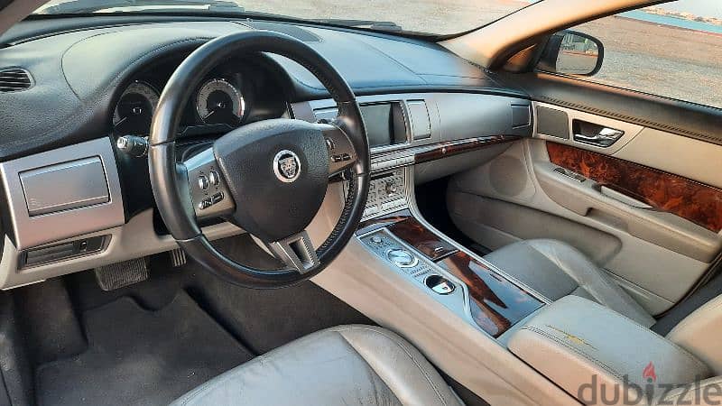 Jaguar XF 2011,Full Option V6, 3.0cc, Excellent Condition 10