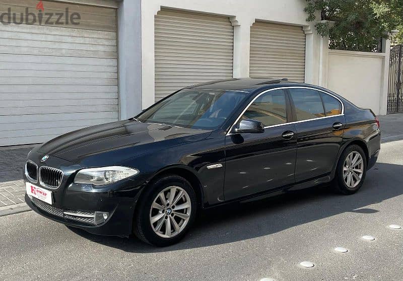 2012 model BMW 523i 0