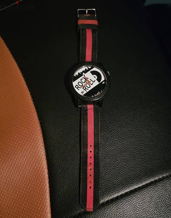 BD 2 only Fastrack watch 1