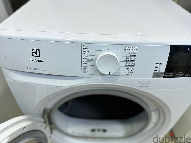 Electrolux 8kg Dryer, Invertor Motor, White. 4