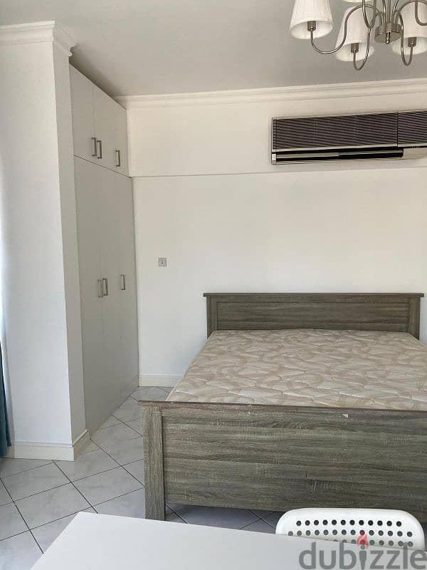 Studio apartment for rent in Juffair 5