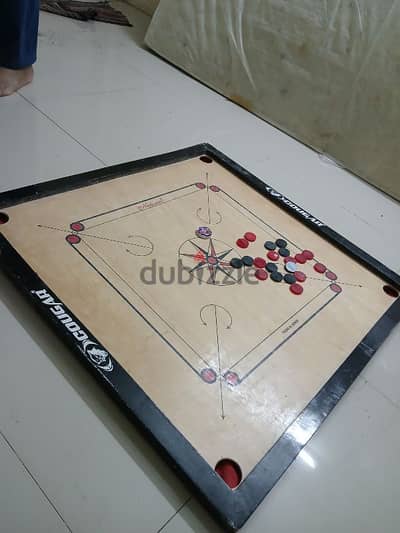 carrom board