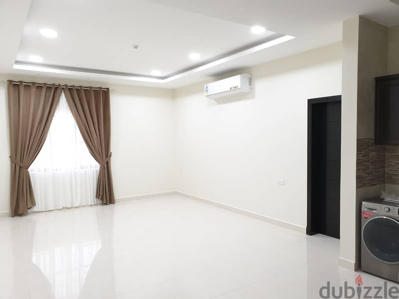 Mob 33180618 well maintained Three BHK flat in saar semi furnished 0