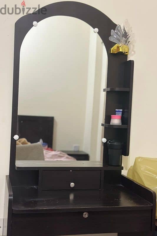 3 door Cupboard and dressing table 1