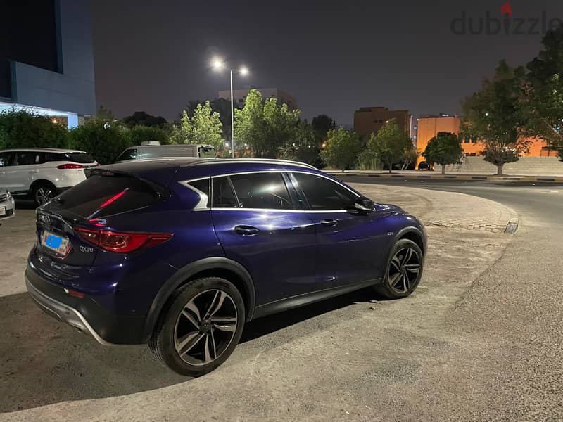 Infiniti QX30     Full 7