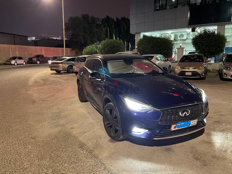 Infiniti QX30     Full 9