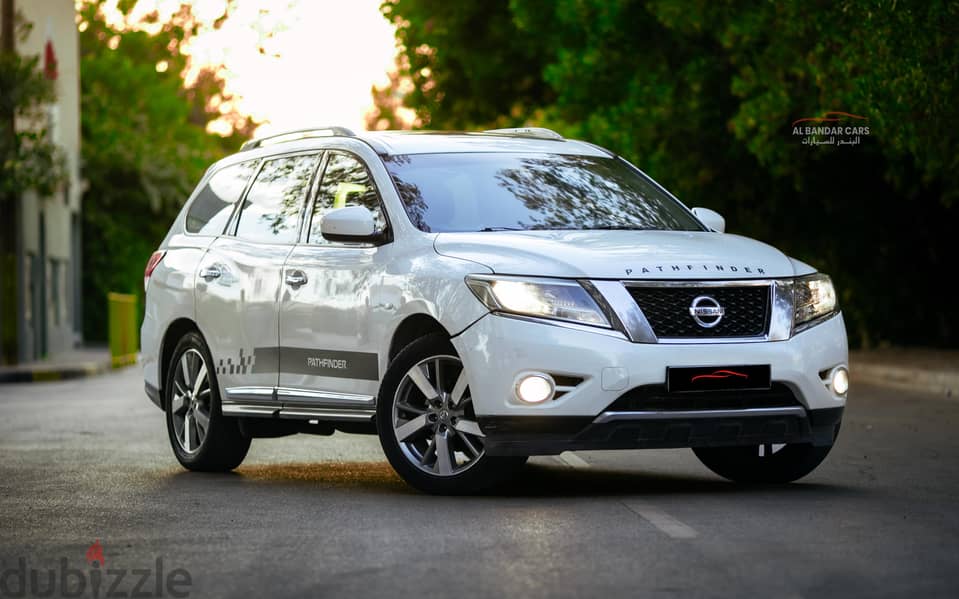 Nissan Pathfinder 2015 | EXCELLENT CONDITION | WHITE 5