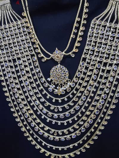 artificial jewellery