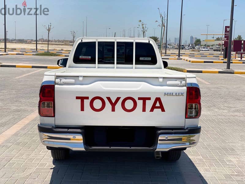 Toyota Hilux 2023 6