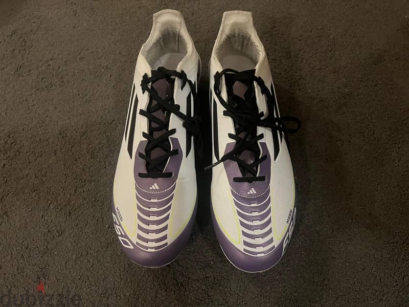 Messi F50s Elites 42 2/3 (Shoe is bigger then the actual size) 1