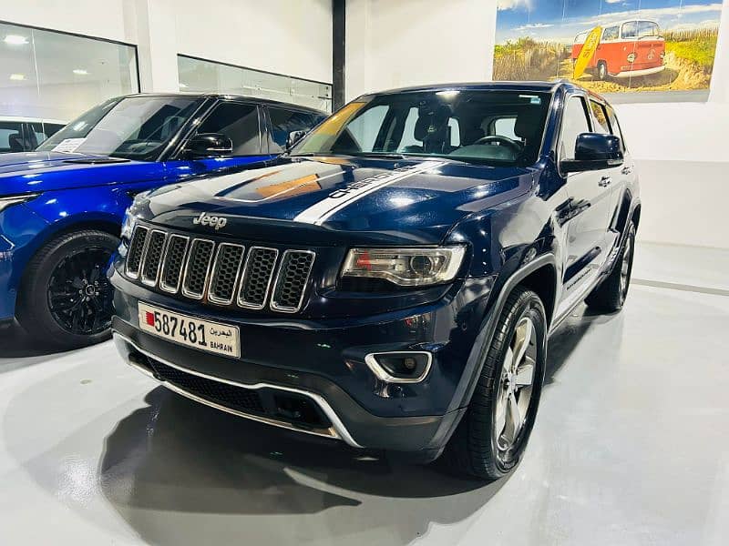 Jeep Grand Cherokee limited 2016 V6 3.6L 8 speed automatic Full option 1