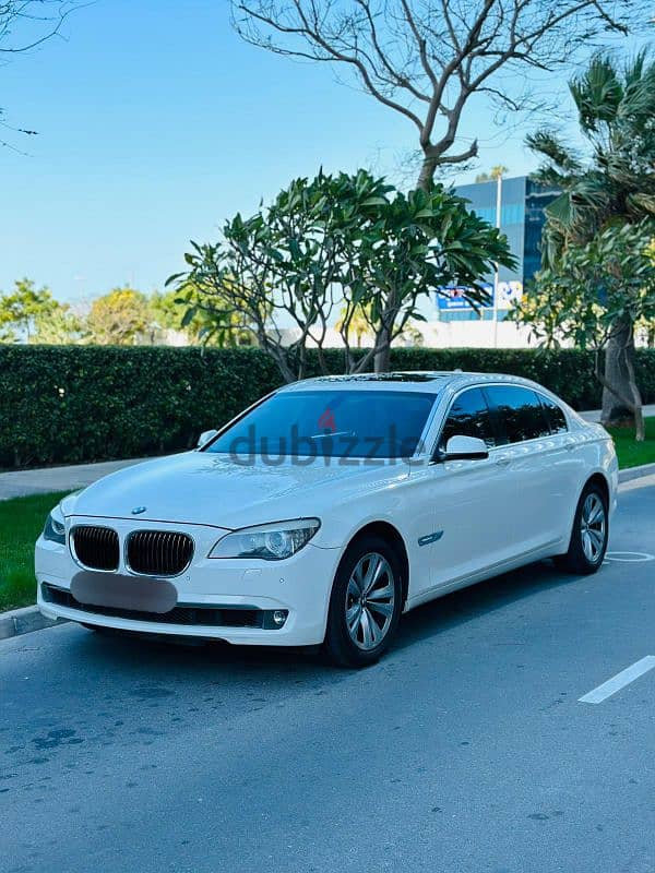 BMW 7 Li 2011 Model. Single owner used car. Zero Accident car 3