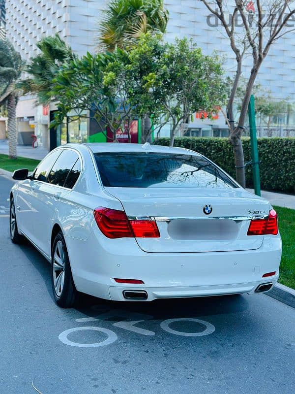 BMW 7 Li 2011 Model. Single owner used car. Zero Accident car 6