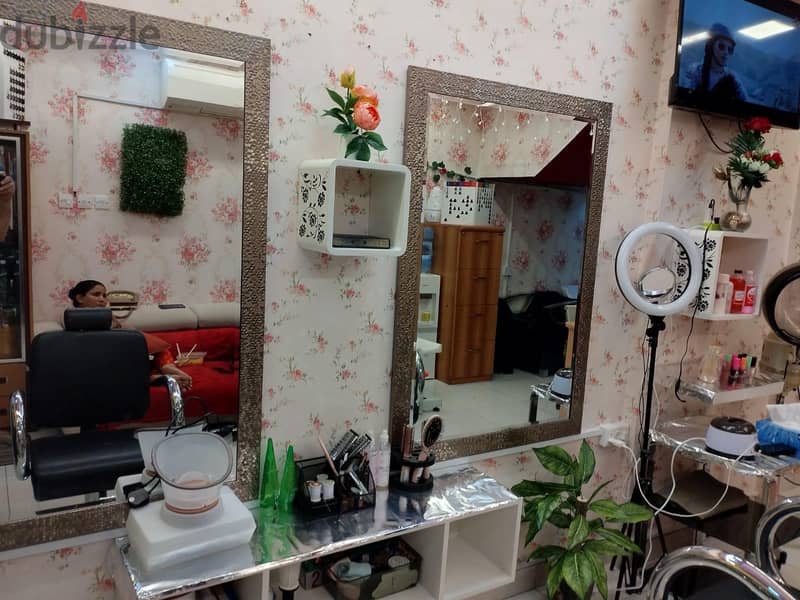 For Sale Ladies Beauty Saloon and Spa 6