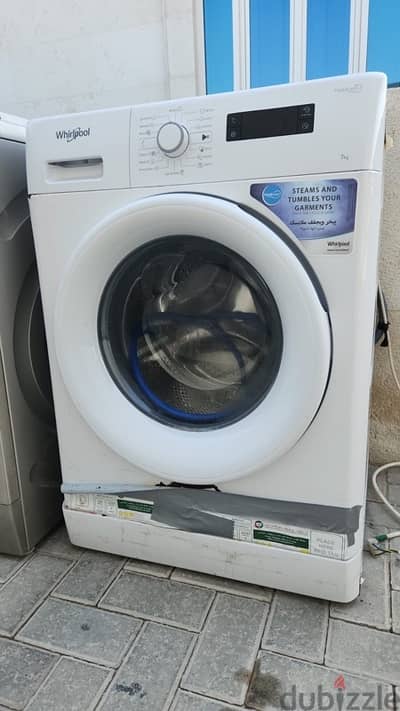 whirlpool front load washer/dryer 7kg