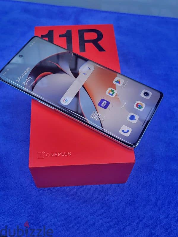 one plus 11R 5g 8gb RAM 128gb rom full new 1