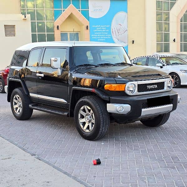 Toyota FJ Cruiser 2019, Excellent Condition 0