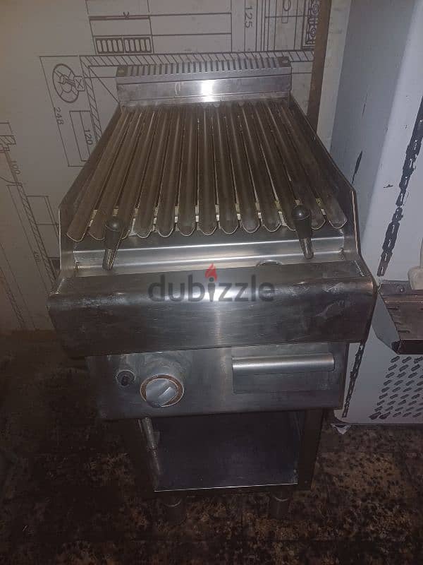 Made in Italy gas grill heavy duty 1