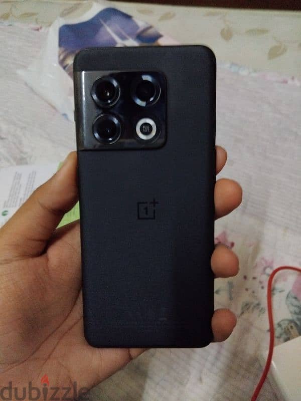 Good condition with box and charger oneplus 10 pro 5g 256 gb 24 gb ram 0