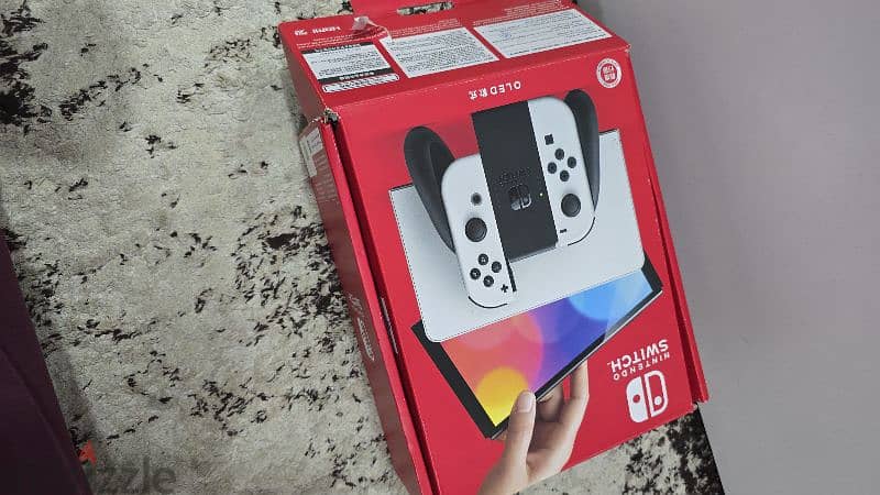 Nintendo Switch OLED 64GB White International Version 1