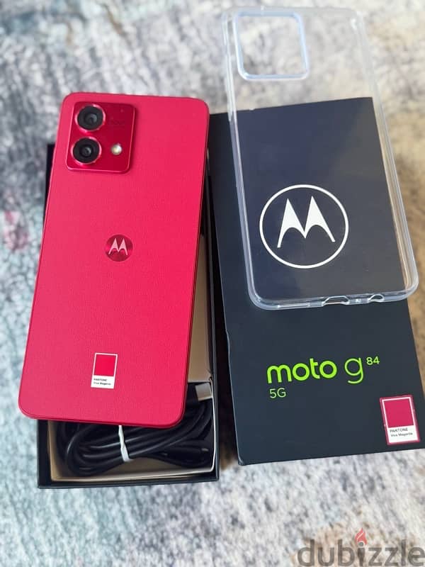 Motorola  moto G84 5G Like New with Box 4