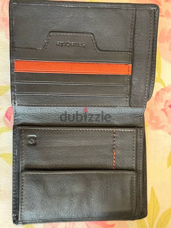 Samsonite wallet 1