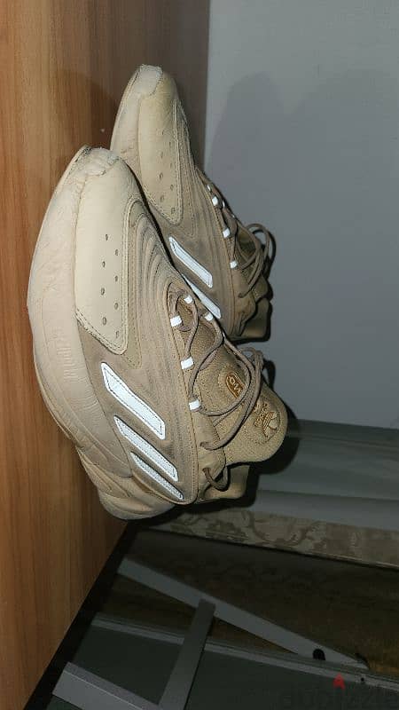 Adidas shoes lightly used and very comfortable 0