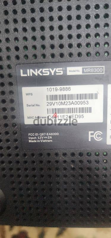 LINKSYS MR8300 2