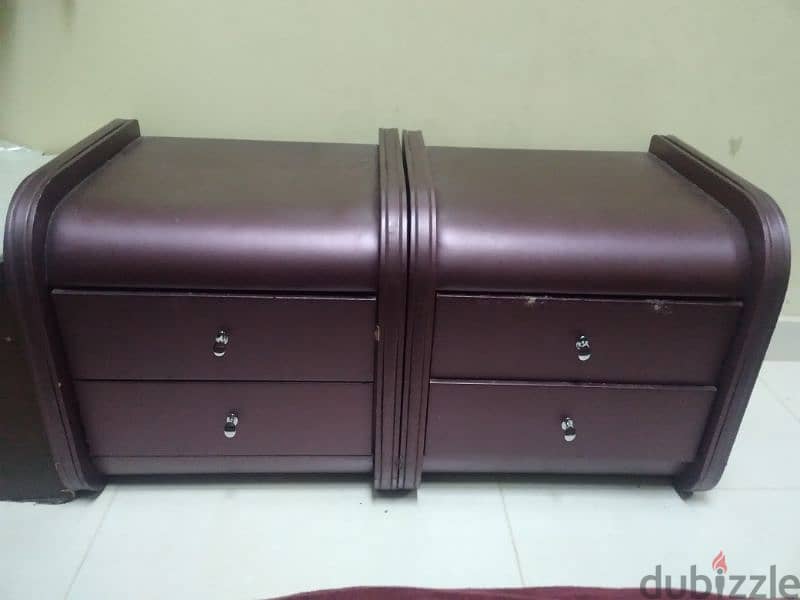 Bed Set for sale with 2 side tables for sale (Urgent) 2