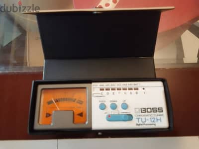 Boss Chromatic Tuner TU-12H