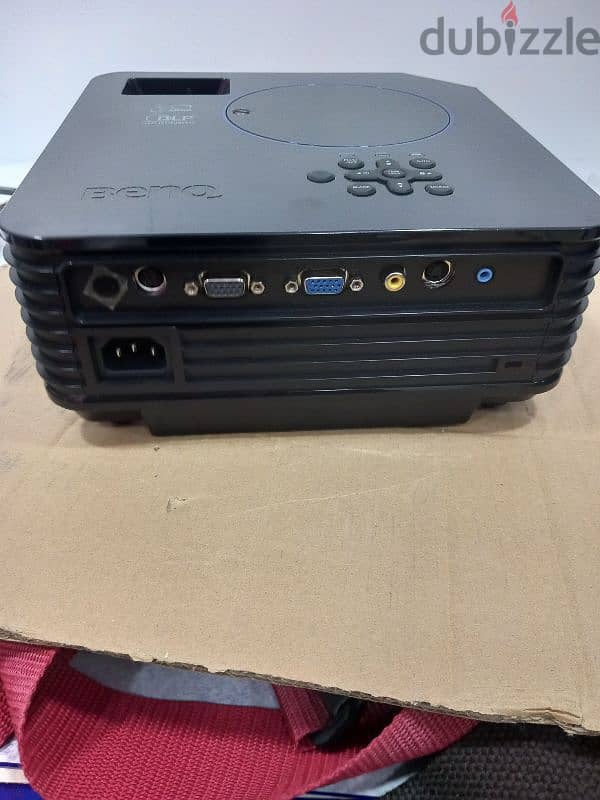 BenQ Projector in Mint Condition 2