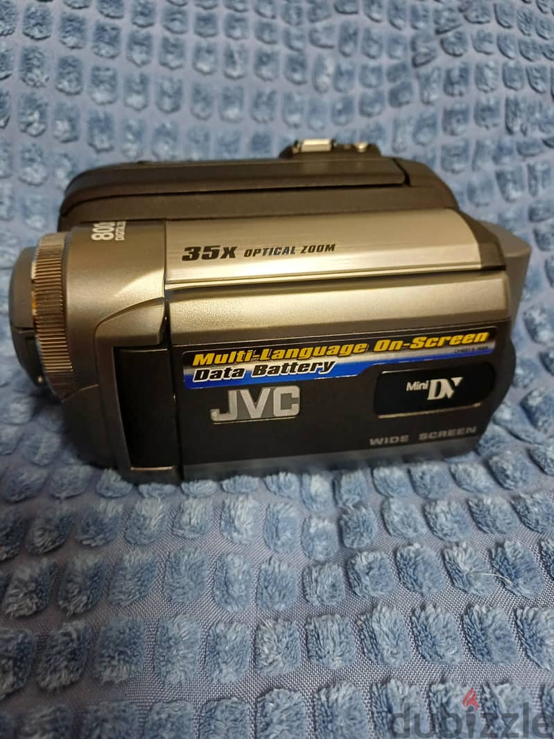 Jvc digital video camera. 45bd 5