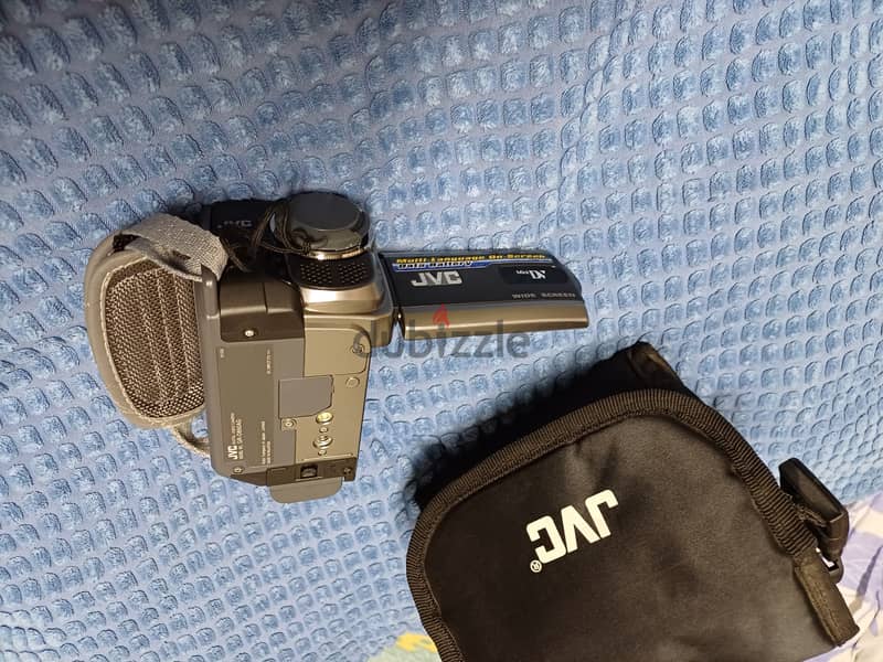 Jvc digital video camera. 45bd 7