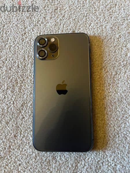 iphone 11 pro 256gb 10/10 condition 1