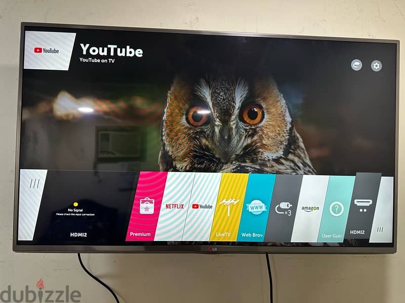 LG 43” inch smart tv contact me Whatsaap 34248448 2